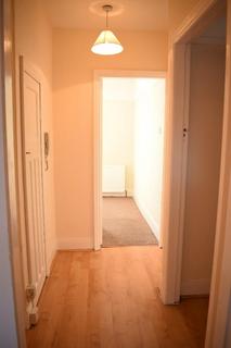 3 bedroom flat to rent, Rokeby Terrace, Newcastle upon Tyne NE6