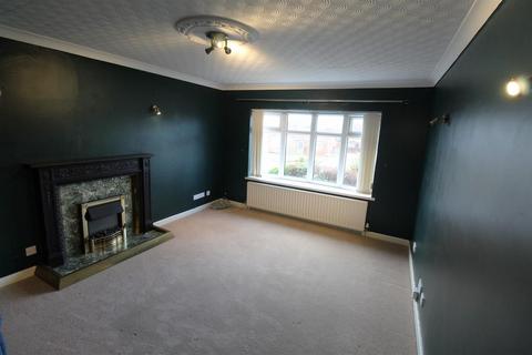 2 bedroom semi-detached bungalow to rent, Hollowell Lane, Horwich, Bolton