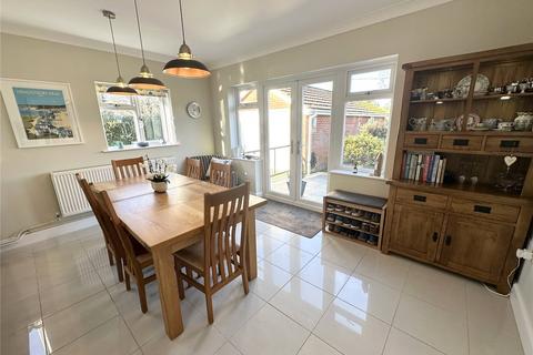 4 bedroom detached house to rent, Northfield Road, Ringwood, Hampshire, BH24