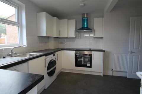 1 bedroom flat to rent, Thorold Road, Ilford