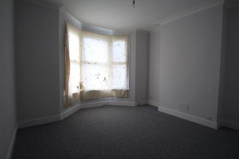 1 bedroom flat to rent, Thorold Road, Ilford