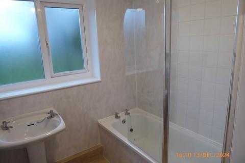 2 bedroom terraced house to rent, Carmarthen, ,