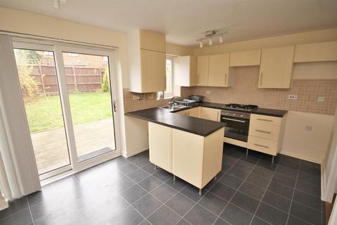 3 bedroom detached house to rent, Knightlow Avenue, Coventry