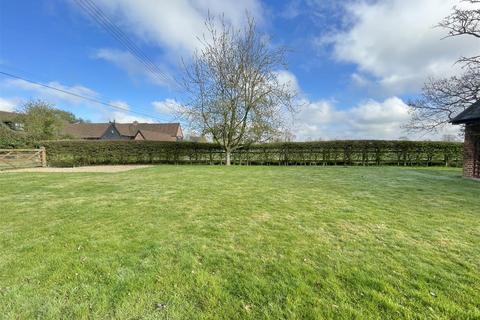 3 bedroom semi-detached house for sale, The Heywood, Diss