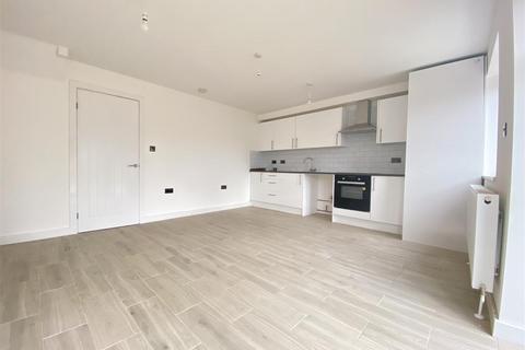 4 bedroom end of terrace house for sale, Frederick Road, Rainham