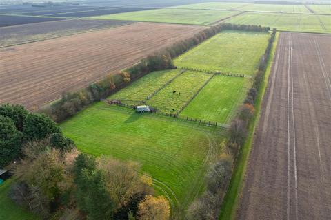 4 bedroom farm house for sale, North Drove, Woodhall Spa LN10