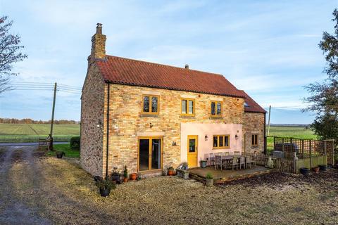 4 bedroom farm house for sale, North Drove, Woodhall Spa LN10