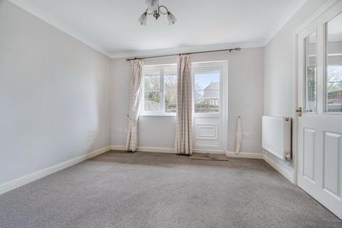 2 bedroom ground floor flat for sale, Hawkhurst Road, Cranbrook TN17