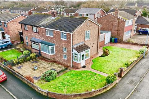 3 bedroom semi-detached house for sale, Briardene Drive, Gateshead