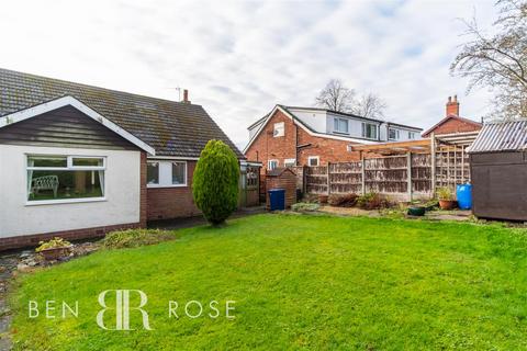 3 bedroom detached house for sale, Hall Carr Lane, Preston PR4