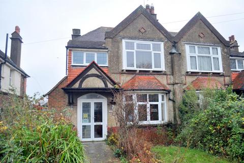 3 bedroom house for sale, Glynde Avenue, Eastbourne