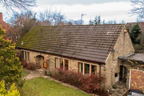 3 bedroom detached bungalow for sale, Woodhall Park Crescent West, Pudsey LS28