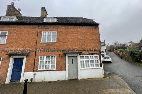 3 bedroom terraced house to rent, Bedford Street, Ampthill MK45