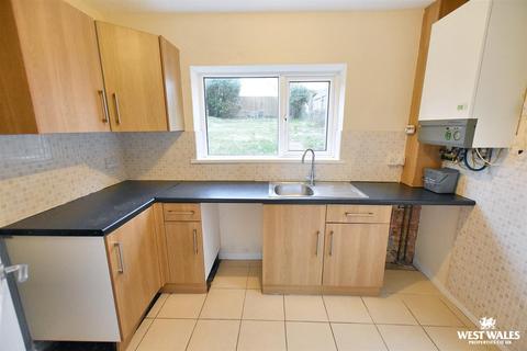 3 bedroom semi-detached house for sale, Jury Lane, Haverfordwest