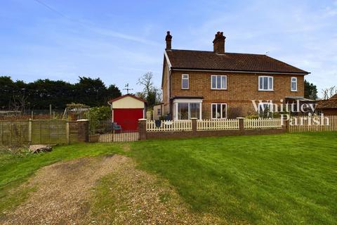 3 bedroom semi-detached house for sale, The Common, Mellis