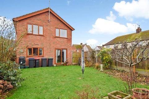 4 bedroom detached house for sale, Sussex Gardens, Herne Bay