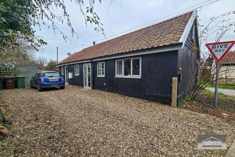 1 bedroom detached bungalow for sale, Fen Street, Old Buckenham, Attleborough, Norfolk, NR17 1SR