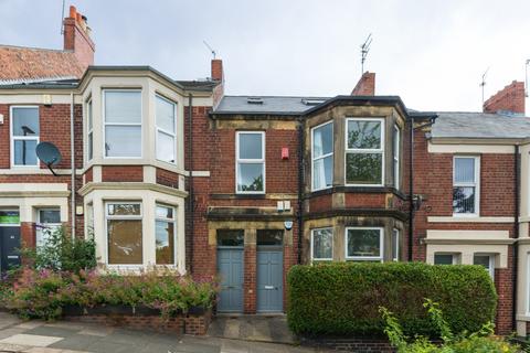 3 bedroom maisonette to rent, Starbeck Avenue, Newcastle Upon Tyne NE2