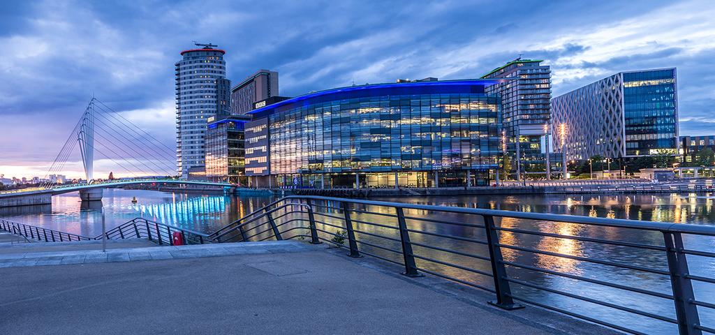Salford-Quays.jpg
