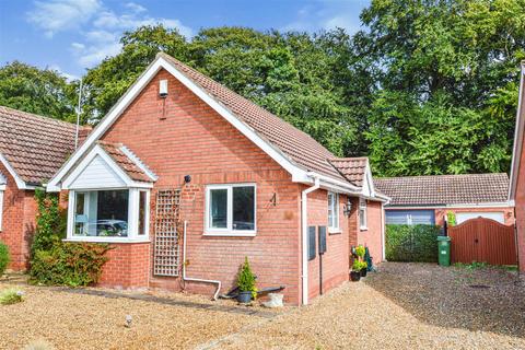 2 bedroom detached bungalow for sale, Wood View, Swanland, North Ferriby