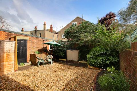 2 bedroom flat for sale, Warwick Gardens, Worthing, West Sussex, BN11