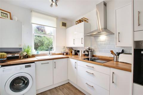 2 bedroom flat for sale, Warwick Gardens, Worthing, West Sussex, BN11