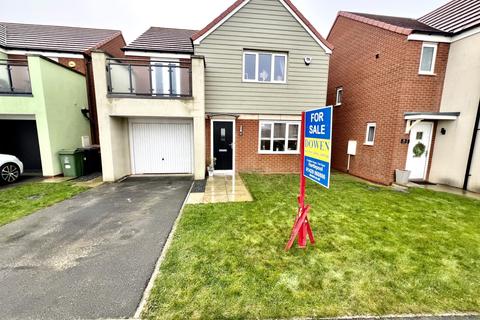 4 bedroom detached house for sale, Butterstone Avenue, Headland