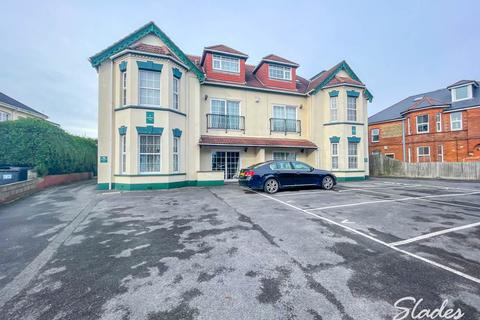 1 bedroom flat to rent, Holdenhurst Court, Holdenhurst Road, Bournemouth