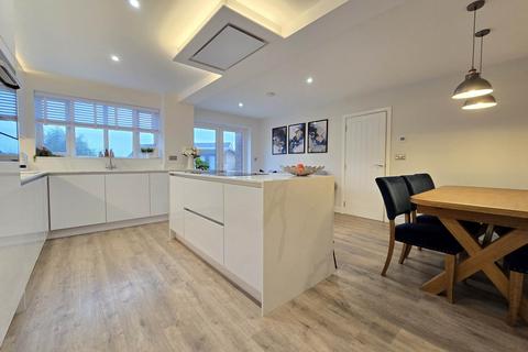 10 Field End, Bideford, EX39 3SH