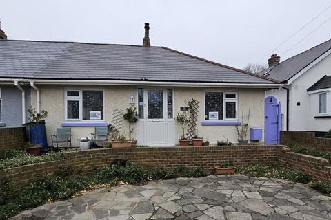 2 bedroom bungalow to rent, Foads Lane Cliffsend Ramsgate