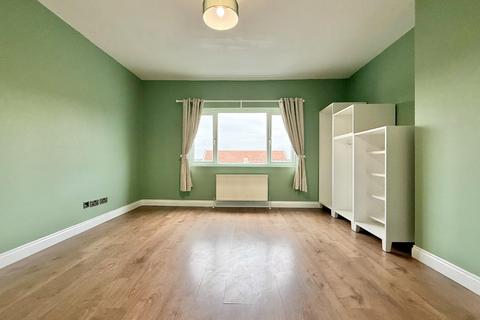 112 Station Road, Ryhill, Wakefield, WF4 2BZ
