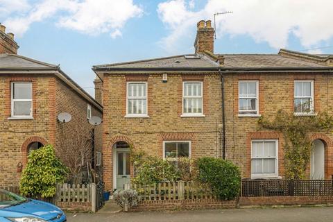 2 bedroom semi-detached house for sale, Browns Road, Surbiton KT5