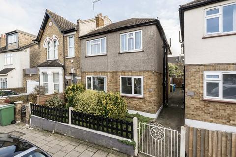 2 bedroom maisonette for sale, Crystal Palace Road, London SE22