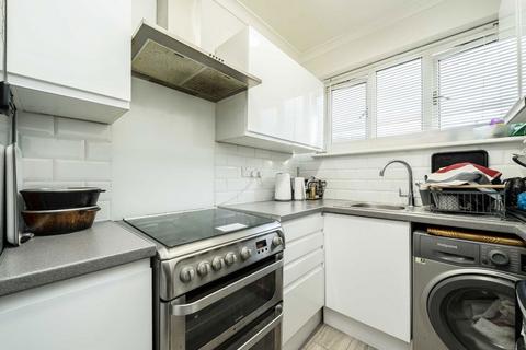 2 bedroom maisonette for sale, Crystal Palace Road, London SE22