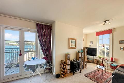 1 bedroom apartment for sale, Falmouth