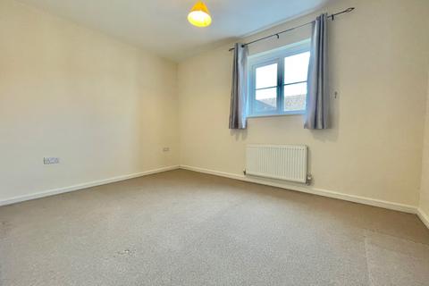 2 bedroom flat to rent, Sittingbourne ME10