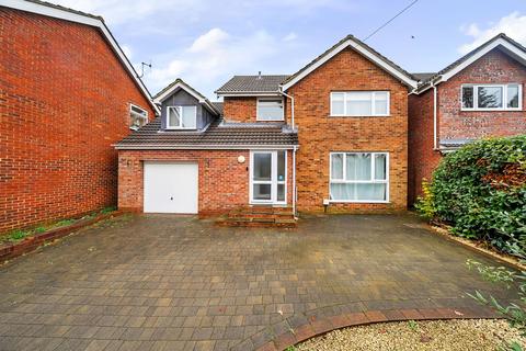 4 bedroom detached house for sale, Salisbury Way, Chichester, PO19