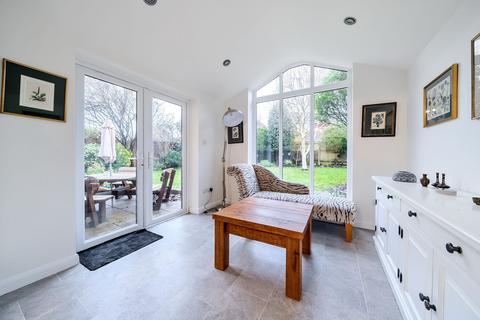 4 bedroom detached house for sale, Salisbury Way, Chichester, PO19