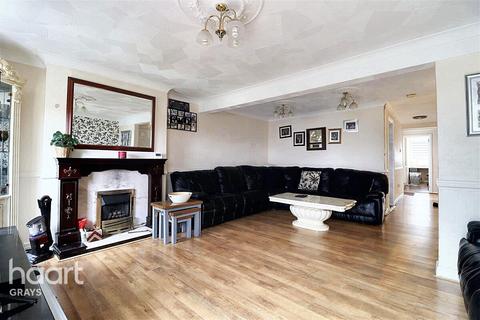 3 bedroom terraced house to rent, Portsea Road, TILBURY