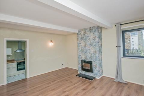 2 bedroom terraced house for sale, Bradford Road, Birkenshaw, Bradford, West Yorkshire, BD11