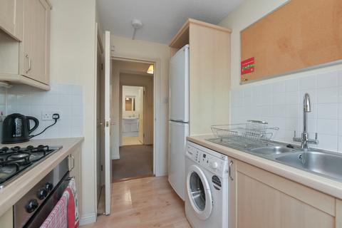 2 bedroom flat for sale, 4/11 Sinclair Place , Edinburgh EH11