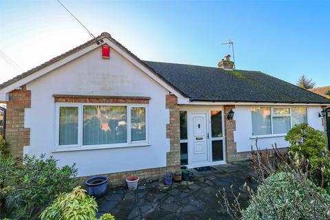 2 bedroom bungalow for sale, Oakwood Drive, Ravenshead, Nottingham, Nottinghamshire, NG15