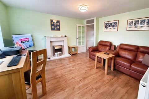 2 bedroom terraced house for sale, Abbotts Drive, Stanford-Le-Hope, SS17