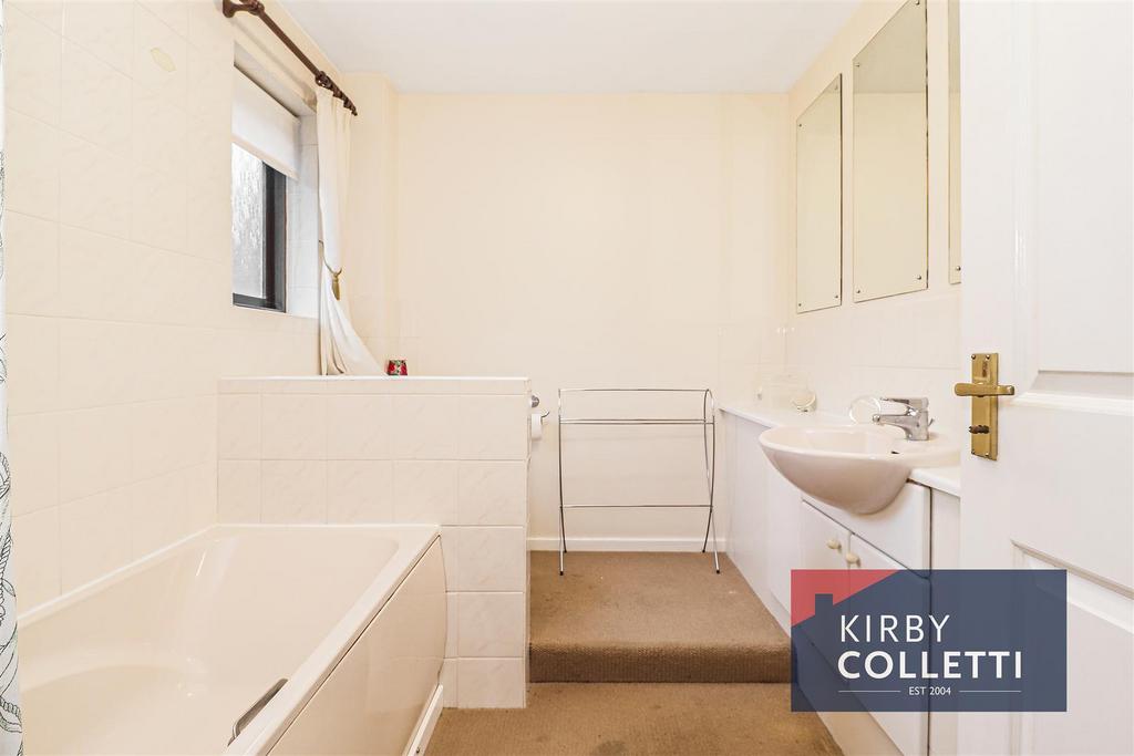 Family bathroom