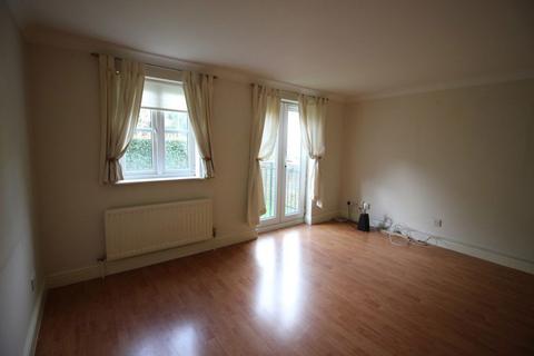 2 bedroom flat to rent, Mulberry Lodge, Eastbury Road, Oxhey