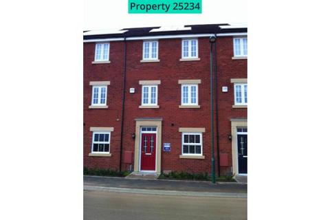 4 bedroom terraced house to rent, Jupiter Avenue, Peterborough, PE2 8GQ