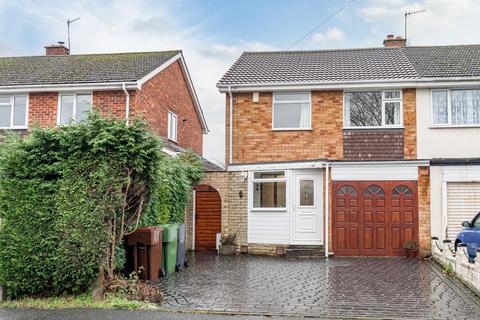 3 bedroom semi-detached house for sale, Willow Road, Bromsgrove, Worcestershire, B61