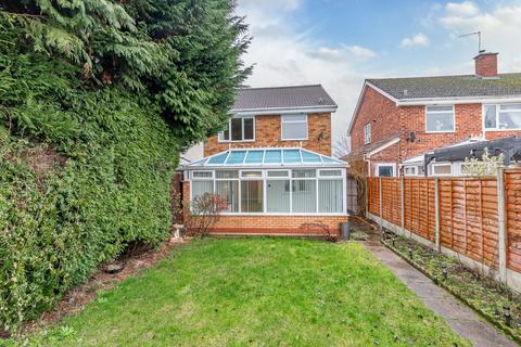 3 bedroom semi-detached house for sale, Willow Road, Bromsgrove, Worcestershire, B61