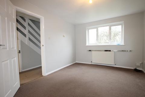 2 bedroom semi-detached house to rent, Arthur Moody Drive, Newport