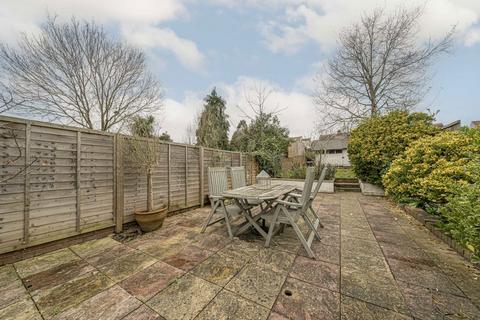 53 Hartham Road, Isleworth, TW7 5EY
